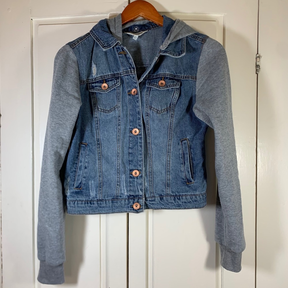 Cisono Womens Mixed Media Denim Jacket Hoodie Medium Wash Distressed Blue Small‎